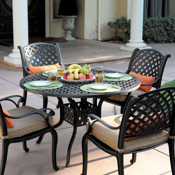 Darlee Nassau 5 Piece Dining Set With Round Table