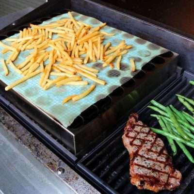 TEC Patio FR Series Stainless Steel Pizza Rack - Cooking Fries With the Rack While Grilling