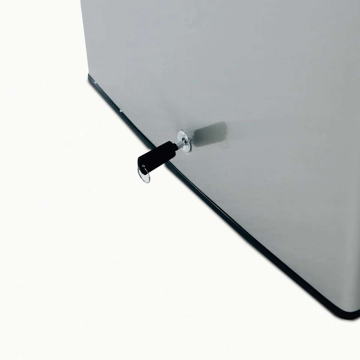 Trueflame 21-Inch Compact Outdoor Refrigerator Lock