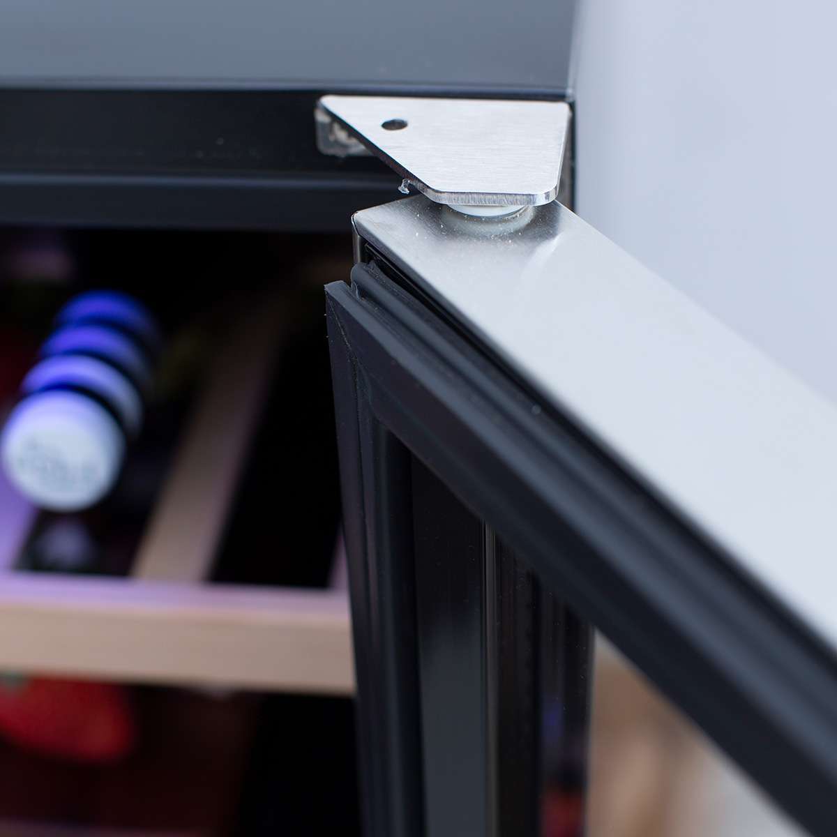 11-TF-RFR-15WD-15-inch-outdoor-rated-dual-zone-wine-cooler-glass-door-front-hinge Trueflame 15" Outdoor Rated Wine Cooler