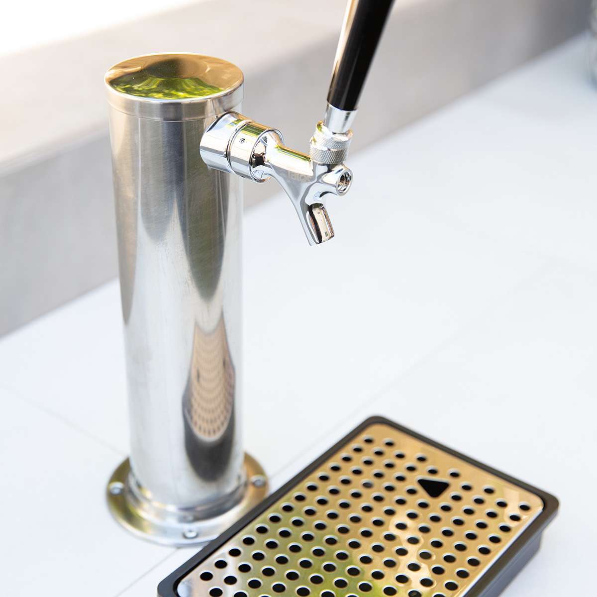 TF-RFR-24DK1-Deluxe-Outdoor-Rated-Kegerator-single-tap-tower-stainless-steel-drip-tray-lifestyle