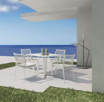 Couture Jardin CLUB Square Dining Table