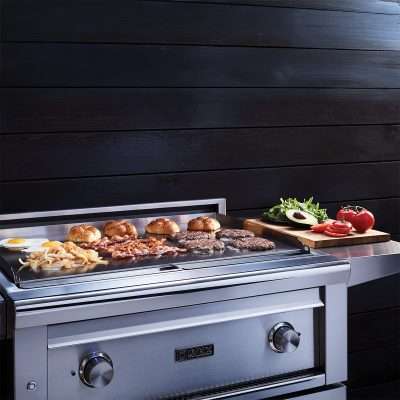 Lynx Asado 30" Freestanding Flat Top Grill lifestyle